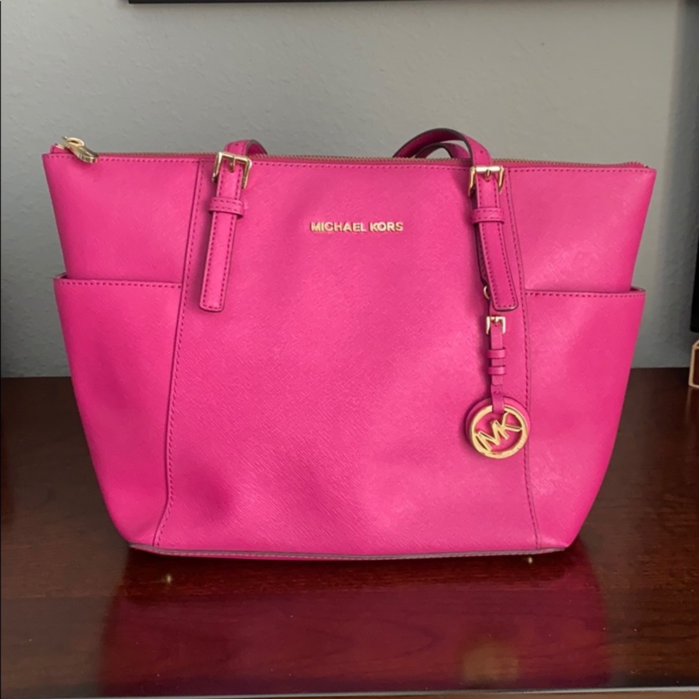 Michael Kors Jet Set Large Tote Bag